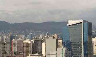 Belo Horizonte tem cu nublado na manh desta tera-feira(foto: Paulo Filgueiras/EM/DA Press)