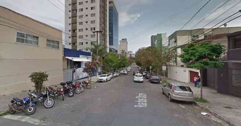 Homem foi preso depois de fugir pela Rua dos Otoni(foto: Google Street View/Reproduo)