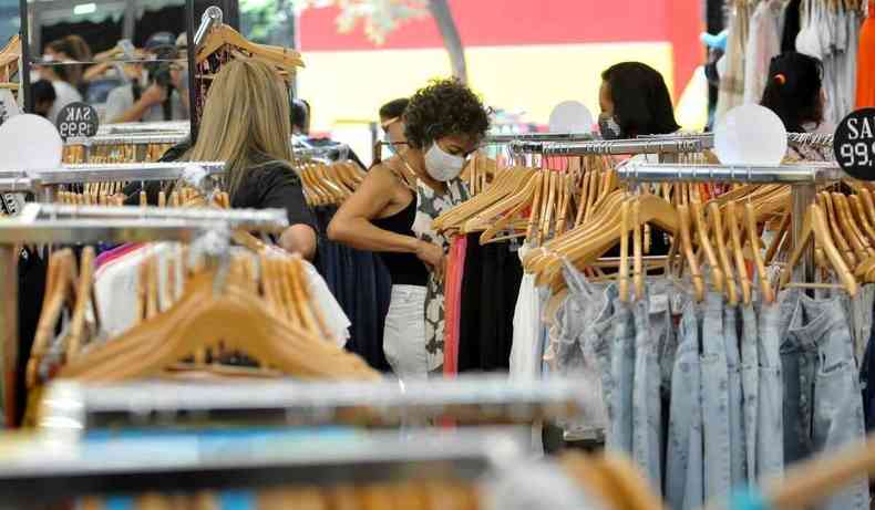 Black Friday: onde comprar roupas e acessórios pela internet com segurança?  - Economia - Estado de Minas