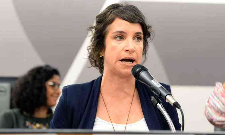 Secretria Jlia Sant'Anna foi indicada para compor dois conselhos(foto: Ricardo Barbosa / ALMG )