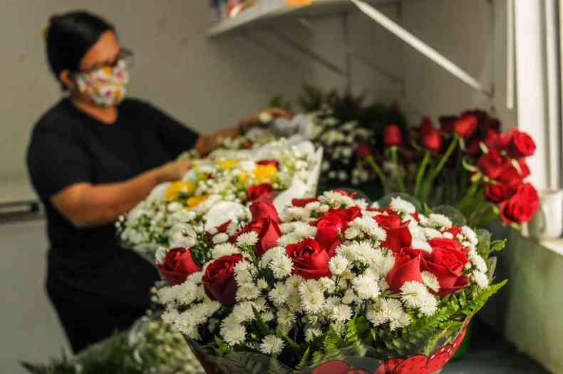 Floricultura no Bairro Sagrada Famlia aposta no e-commerce: 'No tive grandes perdas na pandemia', afirma o proprietrio(foto: Leandro Couri/ EM D.A.Press)