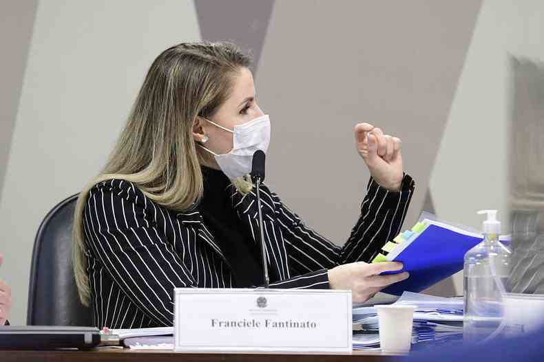 Ex-coordenadora do Programa Nacional de Imunizaes do Ministrio da Sade, Francieli Fantinato(foto: Pedro Frana/Agncia Senado)