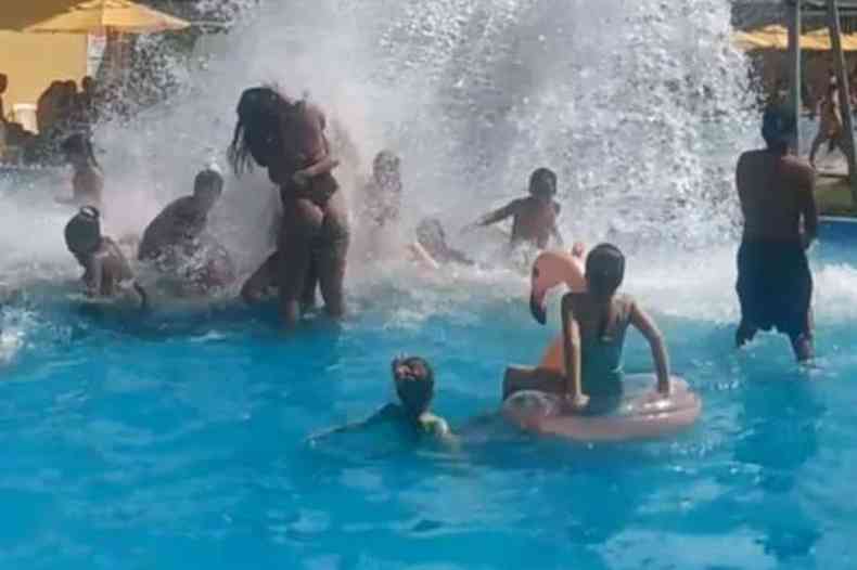 Sol, piscina, pagode e centenas de pessoas: aglomerao em clube de BH ignorou pandemia e decreto de quarentena(foto: Facebook/reproduo)