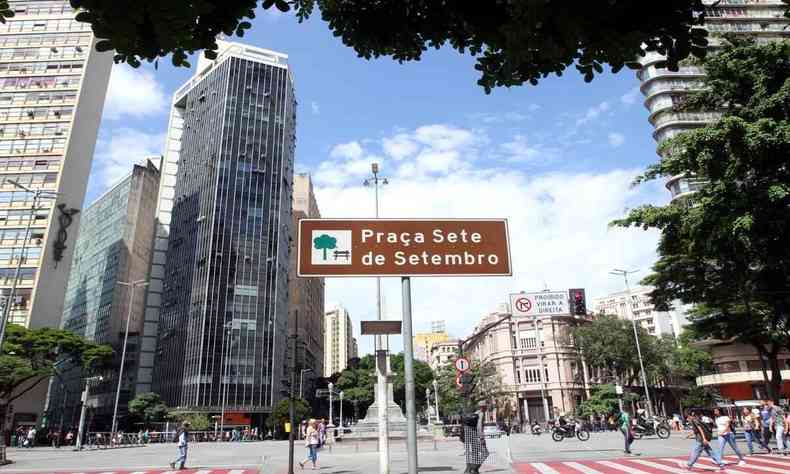 Imagem mostra Praa Sete em BH