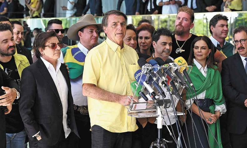 Candidato  reeleio, o presidente Jair Bolsonaro (PL) reuniu-se ontem com artistas e cantores, no Palcio do Alvorada