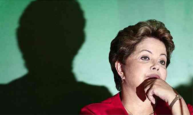 Presidente Dilma ter ainda pela frente a difcil misso de montar o quebra-cabea para abrigar os aliados na Esplanada dos Ministrios (foto: Ueslei Marcelino/Reuters - 18/12/13)