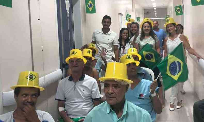 Comemorao de gols quebrou a regra do silncio em favor do apoio  seleo brasileira(foto: Reproduo)
