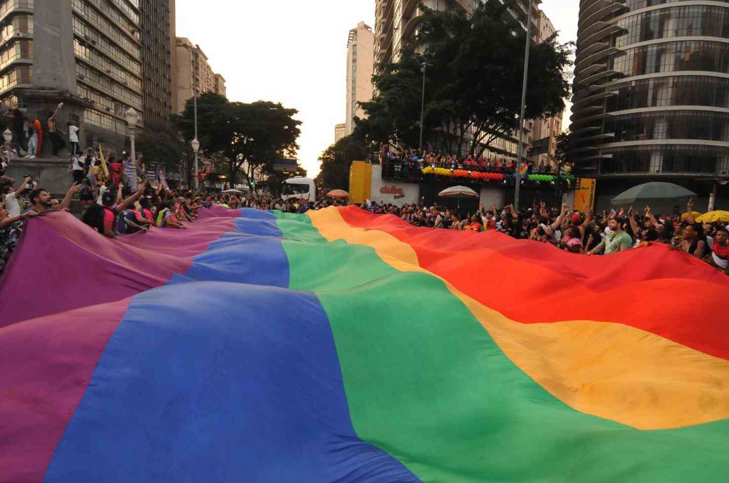 Veja Fotos Da Parada Do Orgulho LGBTQIA De BH -Estado De Minas