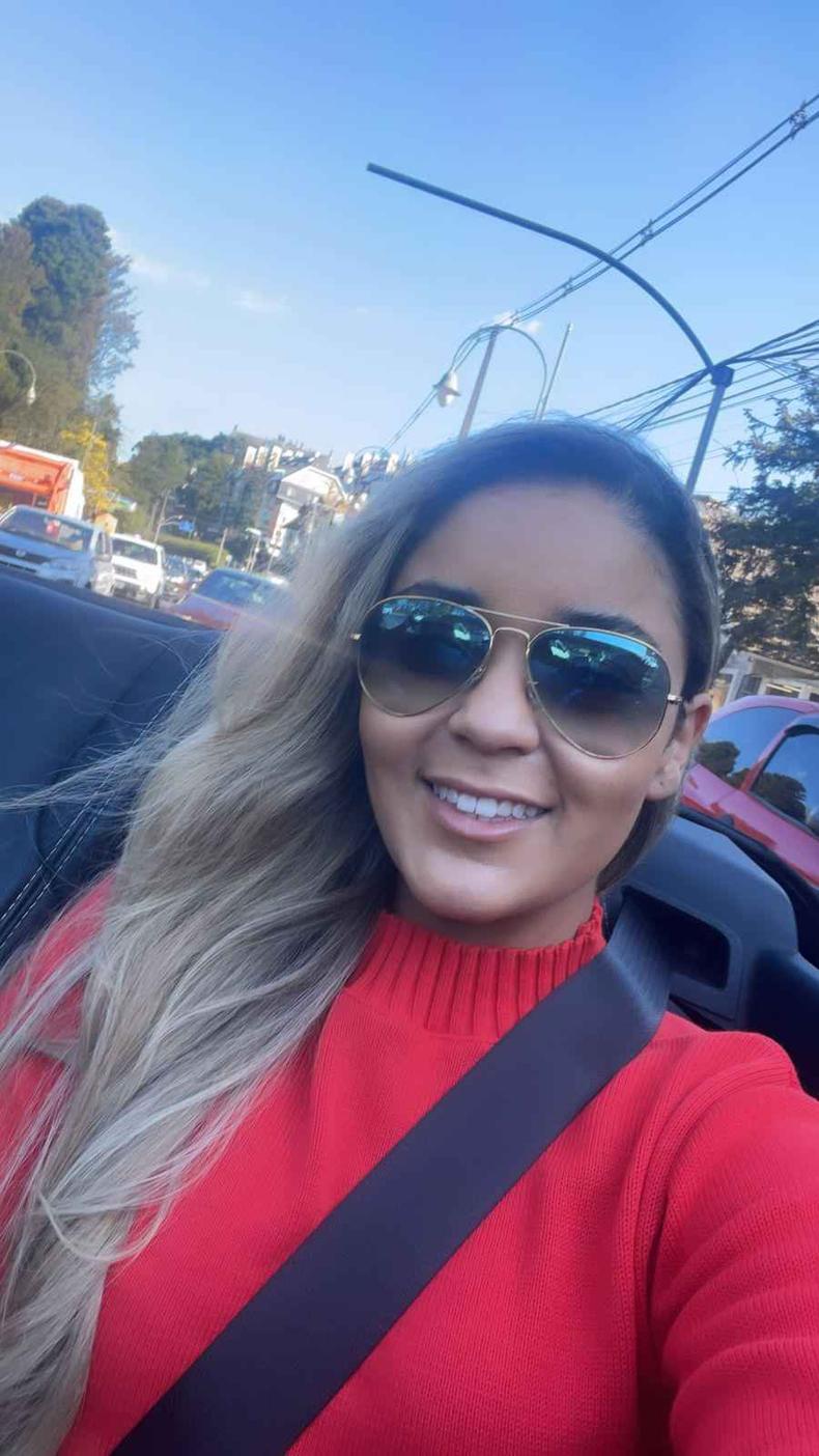 Victória Moreira teve que adiar viagem de férias para Orlando, marcada para julho do ano passado(foto: Arquivo Pessoal) Victória Moreira teve que adiar viagem de férias para Orlando, marcada para julho do ano passado