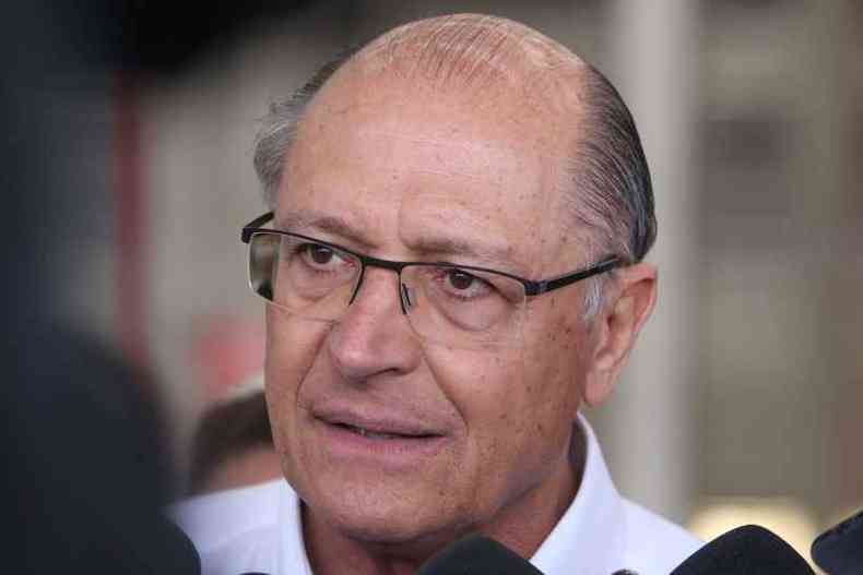 Estacionado nas pesquisas de inteno de voto, Alckmin no conseguiu manter fidelidade dentro da sua coligao(foto: Edsio Ferreira/EM/D.A Press - 12/9/18)