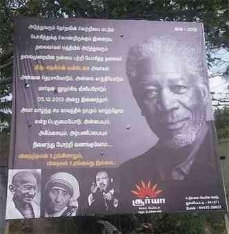 Outdoor com foto de Morgan Freeman no lugar de Nelson Mandela(foto: Reproduo Twitter)