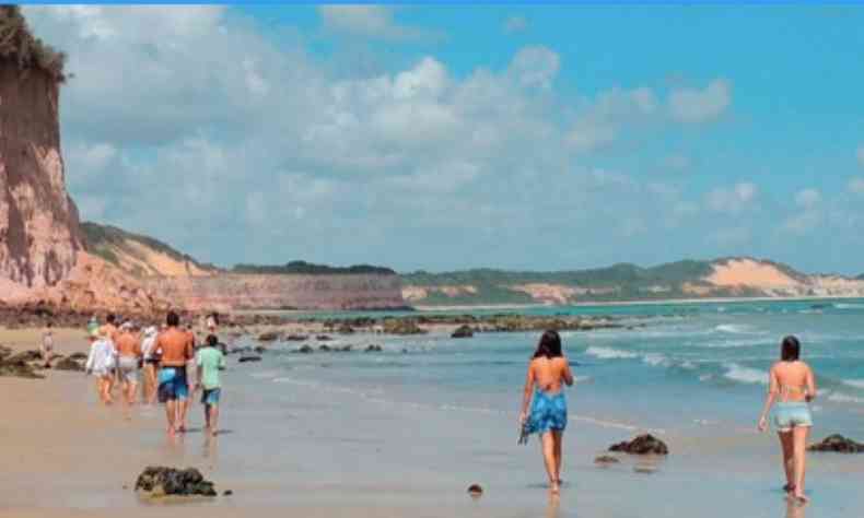 A Praia de Pipa, localizada no municpio de Tibau do Sul, ficando a 85 km de Natal, capital do estado do Rio Grande do Norte(foto: Instagram/Reproduo)