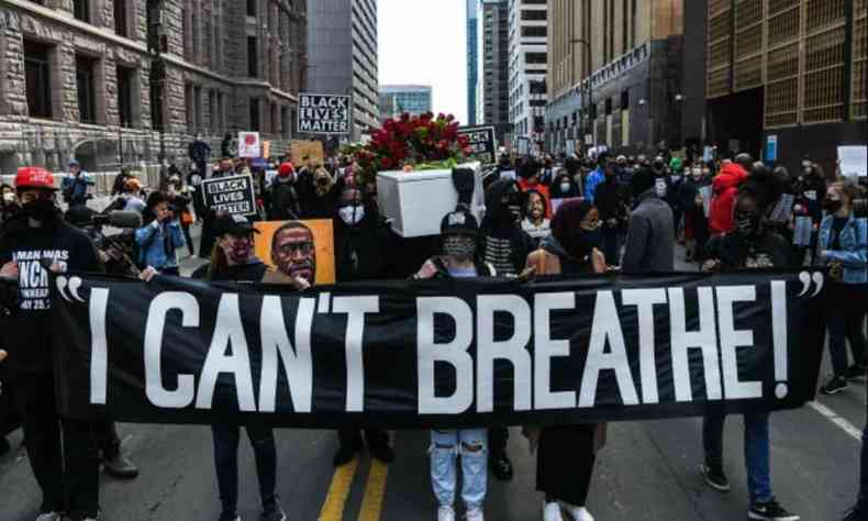 Faixa com os dizeres 'I Can't Breathe' em manifestação nos Estados Unidos