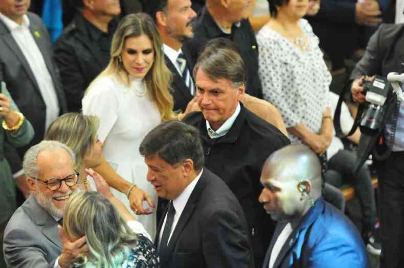 jair Bolsonaro e Carlos Viana na Igreja Batista da Lagoinha, em BH