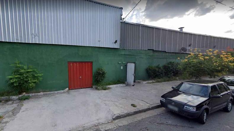 Casa de show fica localizada no bairro Santa Tereza, Região Leste da capital(foto: Google Street View) Vista da entrada da casa de show