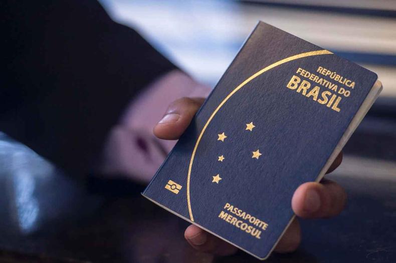 Passaporte comum eletronico brasileiro
