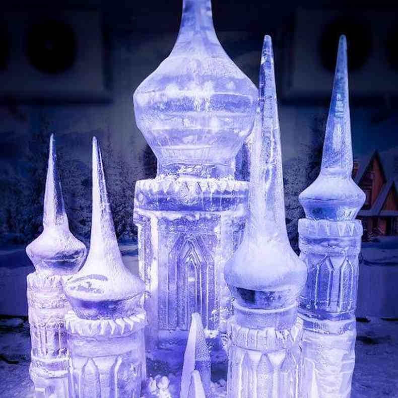 Escultura de castelo em gelo