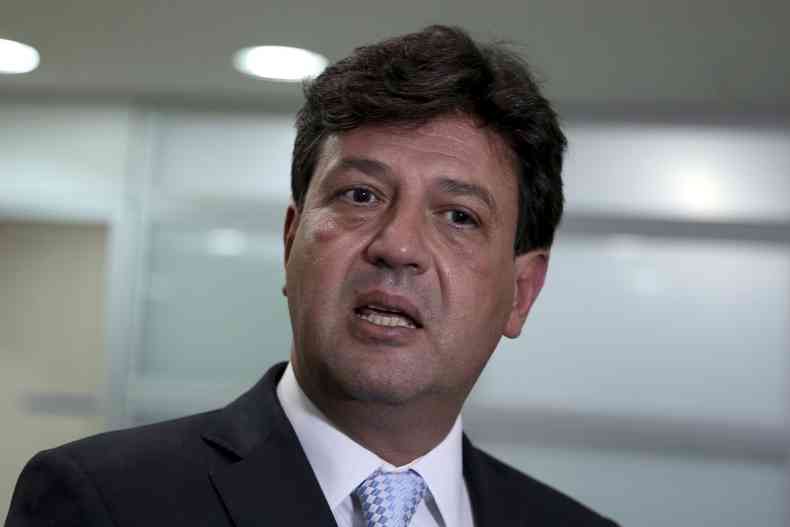 O ex-ministro da Sade Luiz Henrique Mandetta foi elogiado durante votao da Anvisa sobre vacinas(foto: Agncia Brasil/Reproduo)