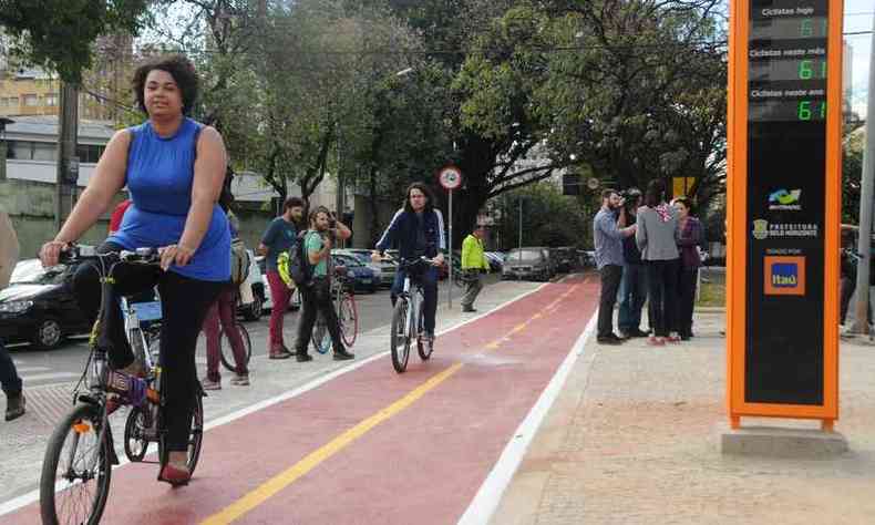 Para a Abraciclo, ampliao de ciclofaixas nas grandes cidades brasileiras tambm contribuiu para crescimento nas vendas(foto: Cristina Horta/EM/D.A Press)
