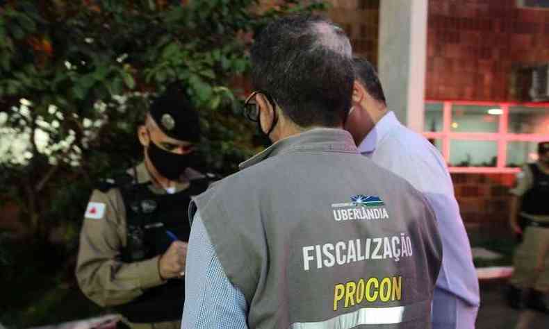 Fiscalizao visa principalmente coibir a venda de bebidas e a realizao de festas(foto: Divulgao/Prefeitura de Uberlndia)