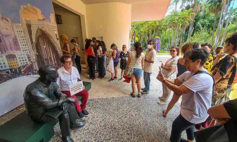 Exposio 'Drummond no Horizonte'