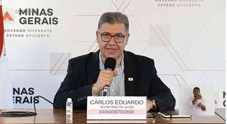 Secretrio de Estado de Sade, Carlos Eduardo Amaral: objetivo da mudana  reduzir a defasagem entre a data da morte e a confirmao pela SES (foto: Rede Minas/Reproduo)