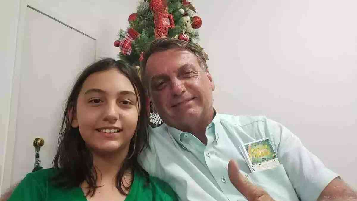 Laura faz 10 anos de idade neste domingo e Bolsonaro parabeniza, Brasil