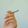 Consumo de maconha pode aumentar libido feminina, diz estudo