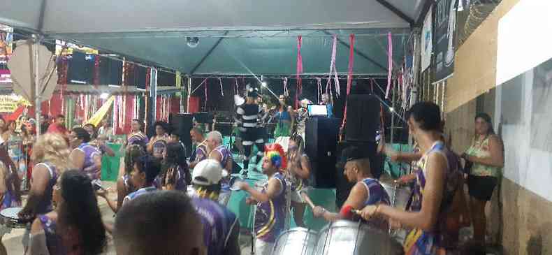 foto do baile de Carnaval do Morada do Parque, em Montes Claros