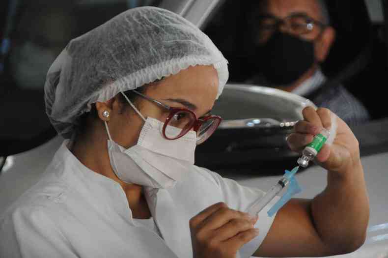 Dvidas restantes sobre vacinao so tiradas por mdica alergista e imunologista(foto: Juarez Rodrigues/EM/D.A Press)