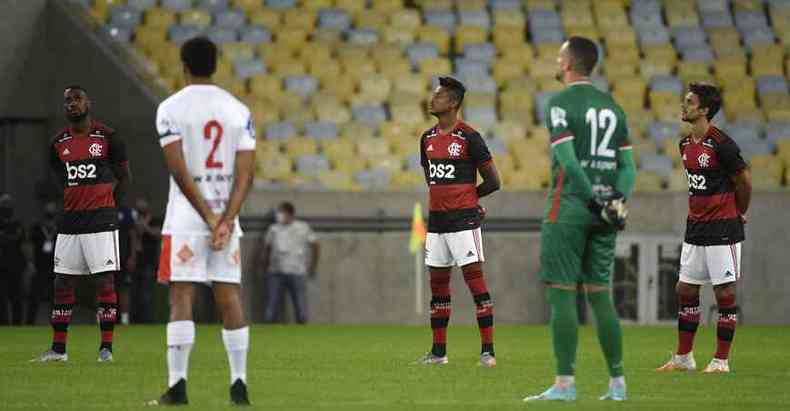 O Flamengo voltou a campo na semana passada contra o Bangu, no Maracan(foto: Mauro Pimentel/AFP)