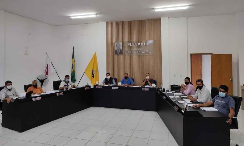 Os vereadores de São Sebastião do Oeste irão receber R$ 3.611 por mês(foto: Divulgação/Câmara de São Sebastião do Oeste) Reunião de vereadores