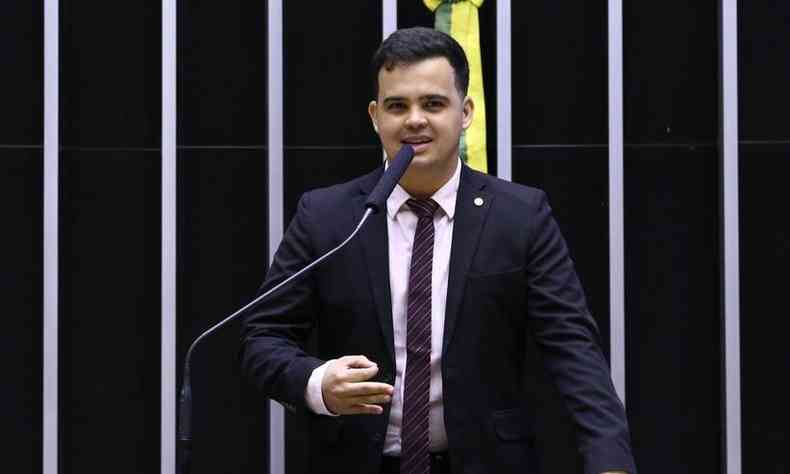 O deputado mineiro Junio Amaral (foto) diz que Moraes, do STF, 'deve ser preso'