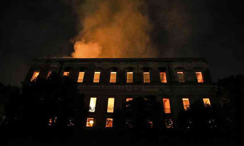 Um incndio atingiu o Museu Nacional do Rio de Janeiro, destruindo 90% do acervo(foto: Arquivo/Tnia Rgo/Agncia Brasil)