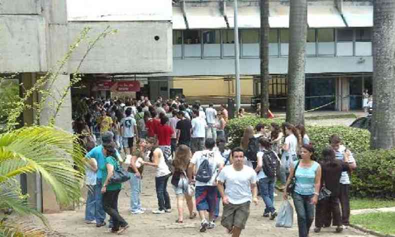 Aulas na UFMG foram suspensas em 18 de maro por causa do coronavrus