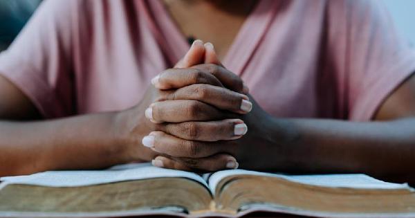 Por que brasil está no topo de ranking de países onde mais se acredita em deus