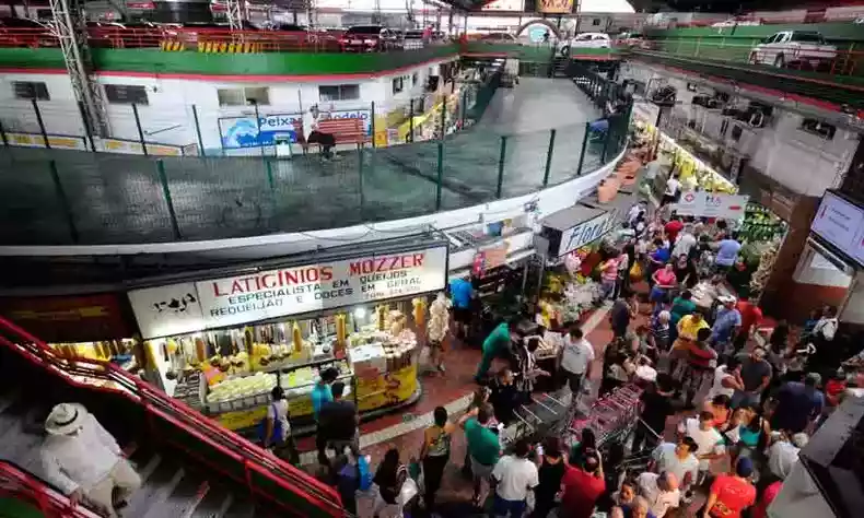 Movimentao de pessoas no Mercado Central