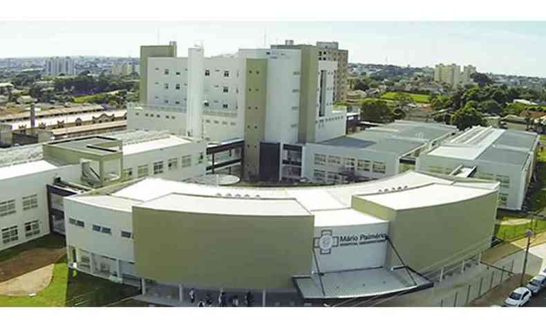A idosa est internada no Hospital Mrio Palmrio Universitrio (MPHU), localizado em Uberaba, no Tringulo Mineiro