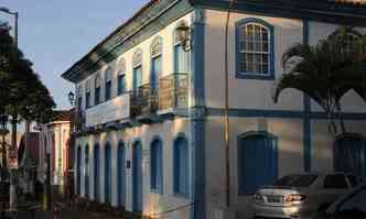 Instituio foi fundada por iniciativa de Assis Chateaubriand em sobrado colonial de dois pavimentos, localizado no Centro da cidade do Alto Paranaba(foto: Beto Novaes/EM/DA Press)