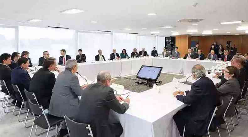 Nota repudia declaraes feitas pelo presidente Jair Bolsonaro e ministros de Estado na reunio de 22 de abri(foto: Marcos Corra/PR)