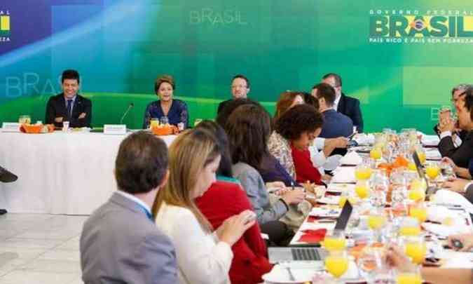 Dilma Rousseff durante caf da manh, nesta segunda-feira, com jornalistas-setoristas do Palcio do Planalto