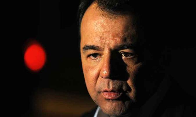 Cabral já foi condenado a mais de 80 anos de prisão e responde a outros processos(foto: Fábio Rodrigues Pozzebom/Agência Brasil) Cabral já foi condenado a mais de 80 anos de prisão e responde a outros processos(foto: Fábio Rodrigues Pozzebom/Agência Brasil)