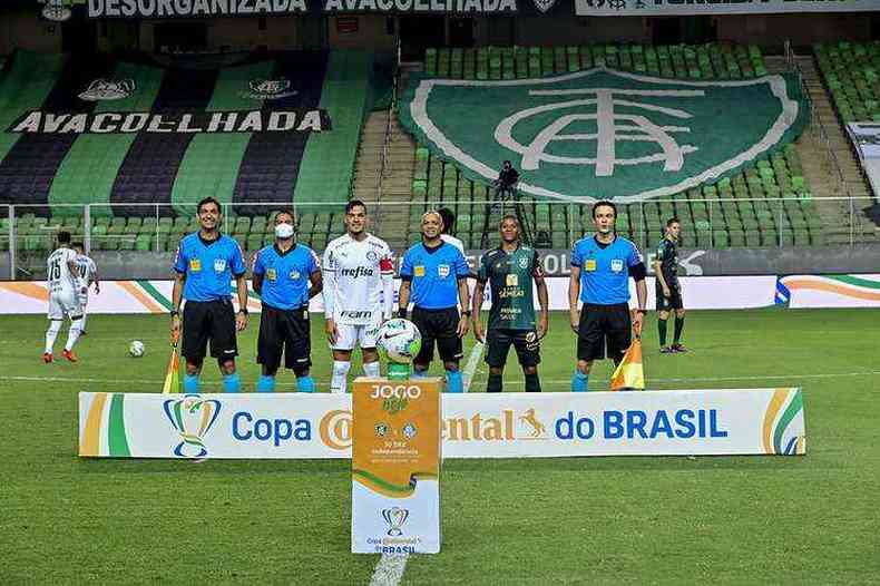 Na ltima edio da Copa do Brasil, o Amrica fez histria ao desbancar gigantes como Corinthians e Internacional, alm de alcanar as semifinais pela primeira vez(foto: Mouro Panda/Amrica)