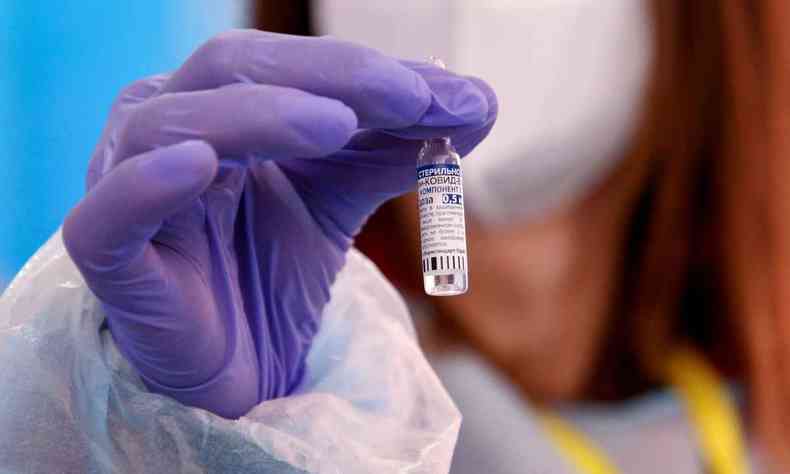 A proposta autorizaria o governo de Joo Doria (PSDB) a comprar vacinas alm daquelas ofertadas no PNI(foto: Gent SHKULLAKU / AFP )