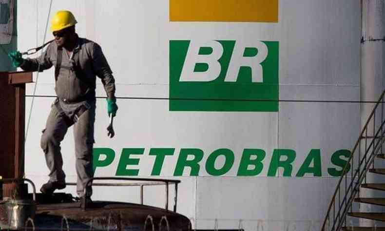 Petrobras anuncia que o valor do diesel subir nesta tera-feira (19)(foto: Divulgao)