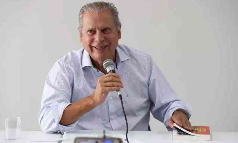 Jos Dirceu receber aposentadoria de pouco mais de R$ 9,6 mil pelos mandatos como deputado federal (foto: Lula Marques/liderana PT)