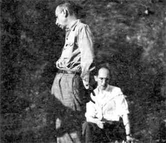 Carlos Drummond foi um dos colaboradores de Rodrigo nos primeiros anos do Sphan. Na fotos, os dois juntos em Ouro Preto, em 1951(foto: Iphan/Divulgao)