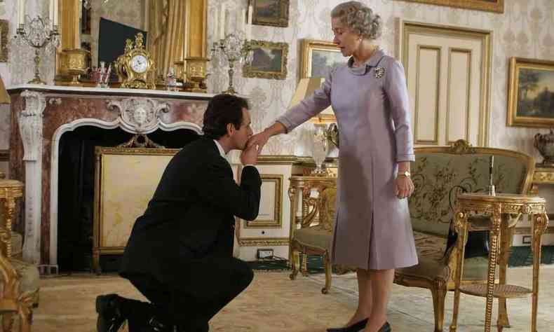 Michael Sheen e Helen Mirren como Tony Blair e Elizabeth II em A rainha
