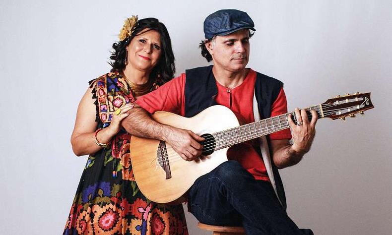 A dupla começou sua colaboração durante a pandemia(foto: Ana Morais/divulgação) Lu Toledo e Valter Saty