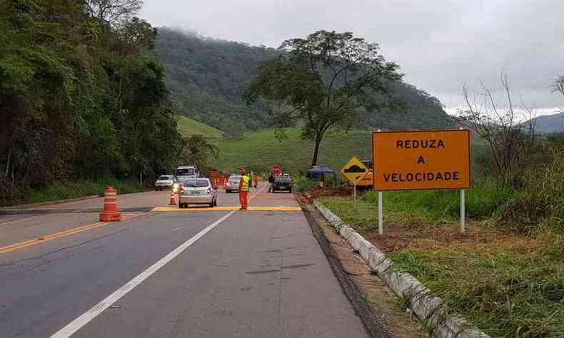 Sinalizao foi implantada para alertar motoristas(foto: PRF/Divulgao)